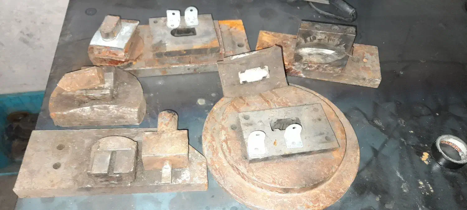 قالب دستگاه پرس گونیا واشر ومیز کار وابزار|ابزارآلات|تهران, مسعودیه|دیوار