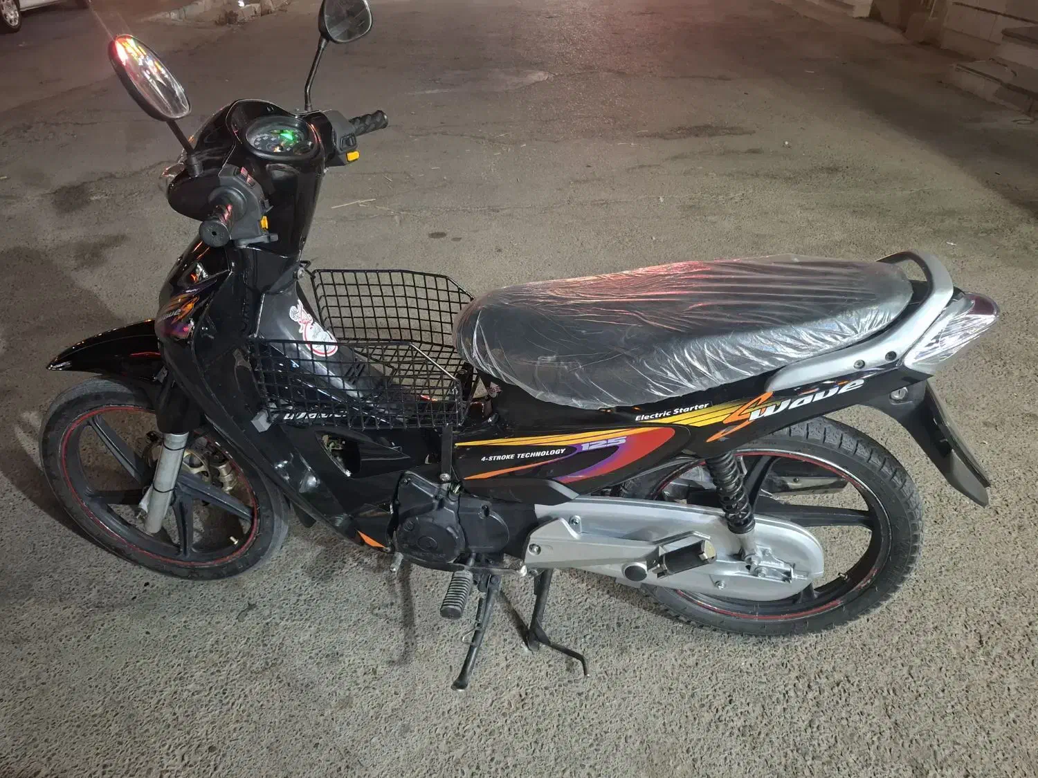 موتورسیکلت بیکلاچ کویر رادیسون مشکی مدل ۹۵|موتورسیکلت|یزد, |دیوار