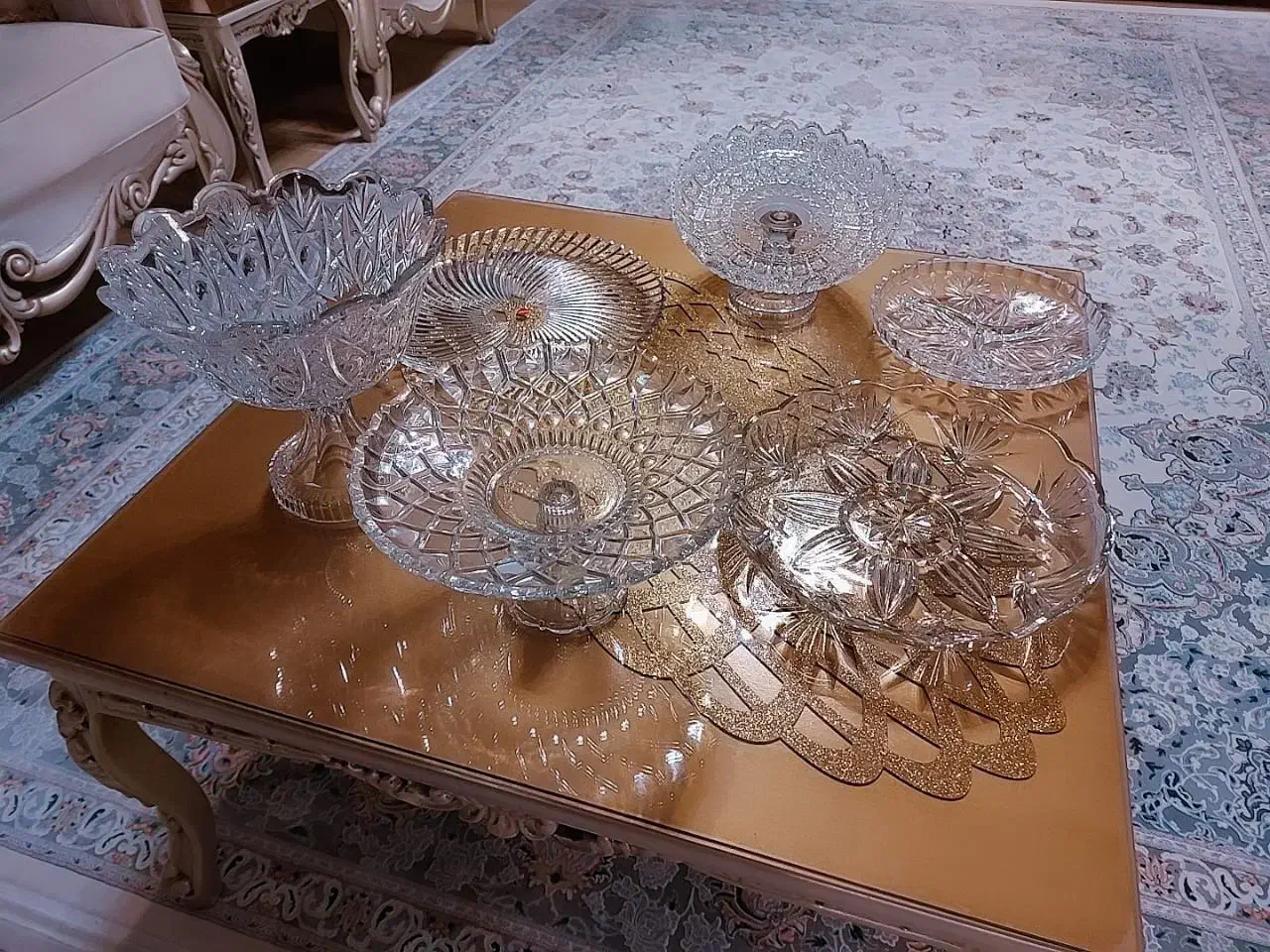 حراجم مغازه ظروف کریستالی خارجی و ایرانی فقط ۲۰۰|ظروف سرو و پذیرایی|همدان, |دیوار