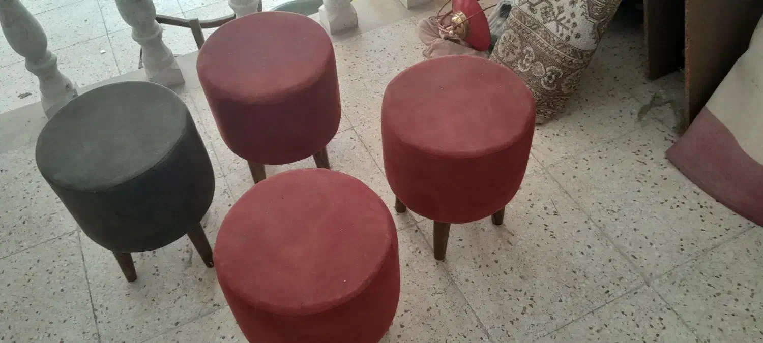 پاف۴عدد|صندلی و نیمکت|قزوین, |دیوار