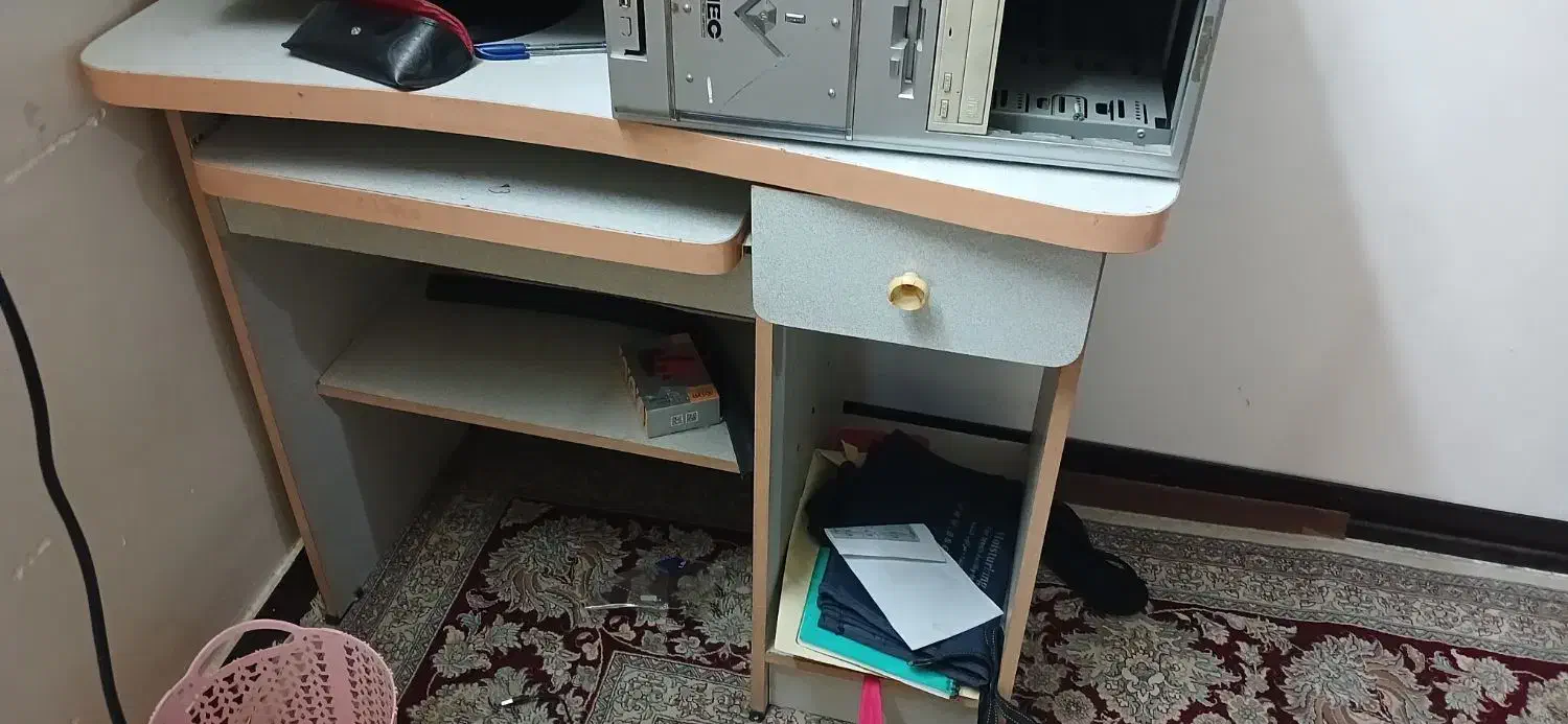 میز کامپیوتر|میز تحریر و کامپیوتر|اهواز, لشکرآباد|دیوار