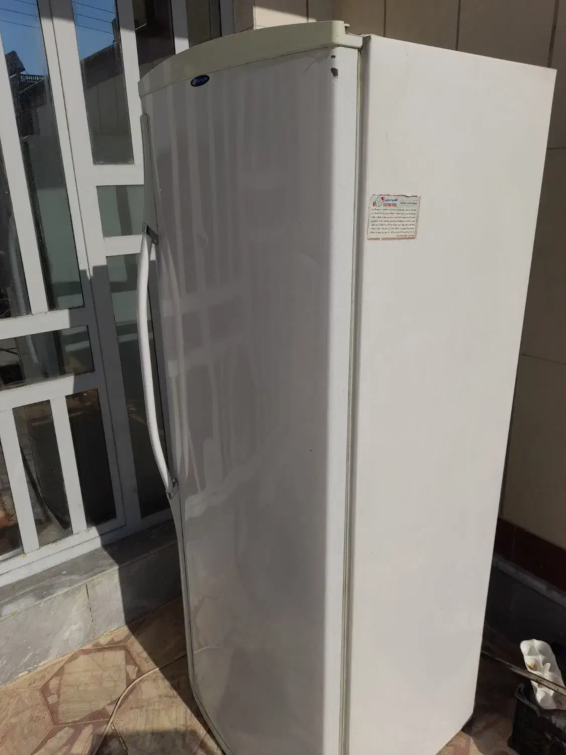 فروش یخچال الکترو استیل سالمه سالم|یخچال و فریزر|شیراز, شریف‌آباد|دیوار