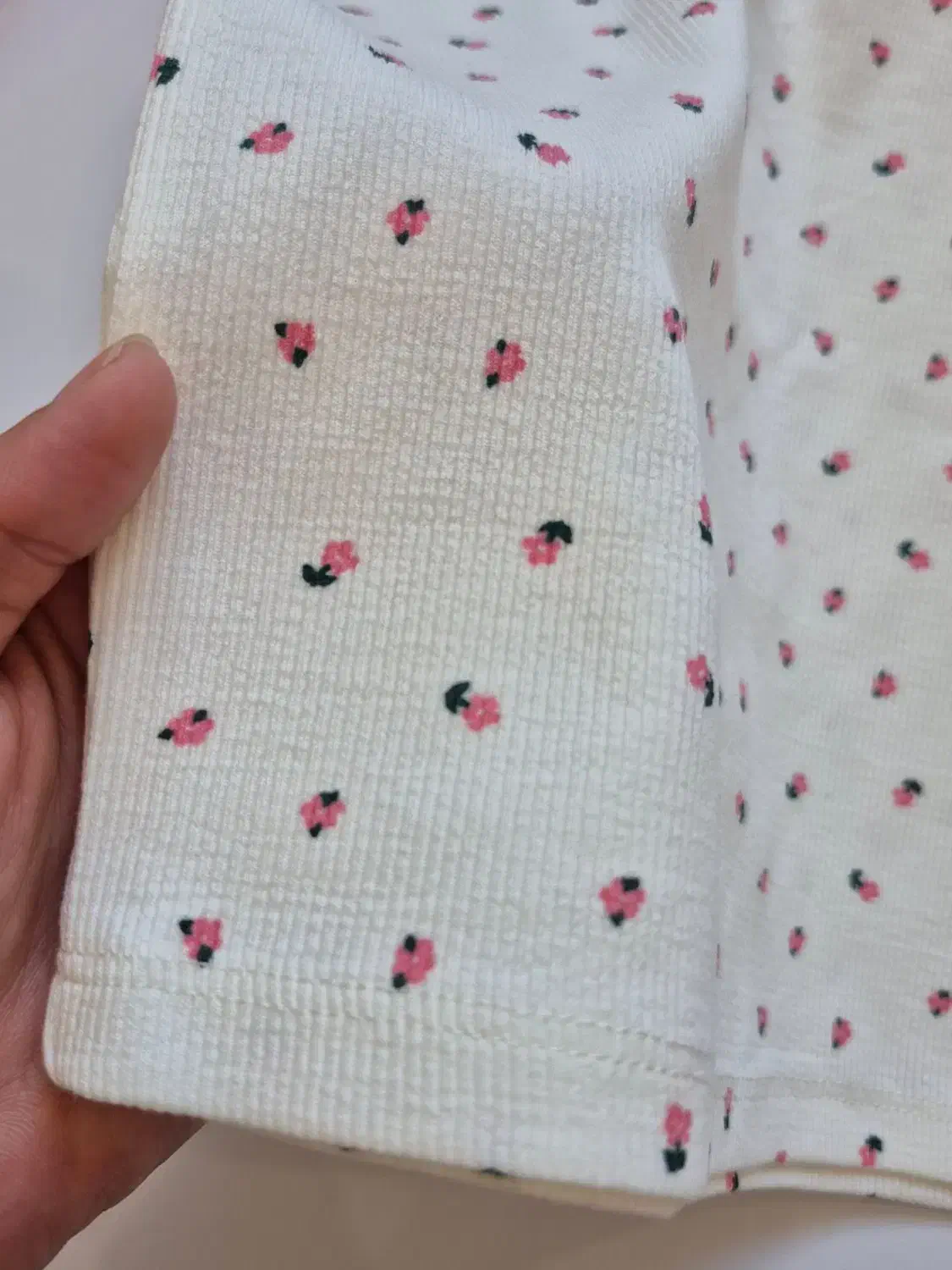 نرم و لطیف|لباس|گرگان, |دیوار