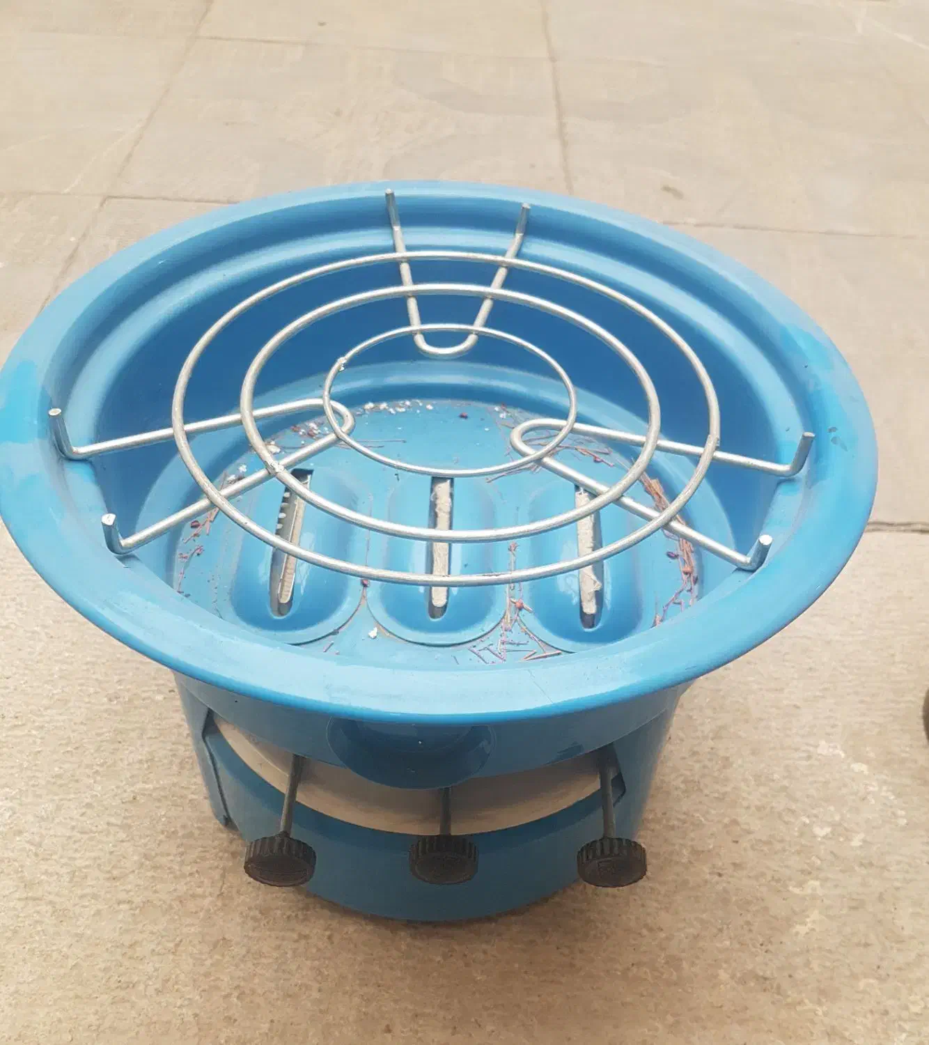 گاز کباب پز و چراغ سه فتیله و|کلکسیون اشیاء عتیقه|اصفهان, سروستان|دیوار