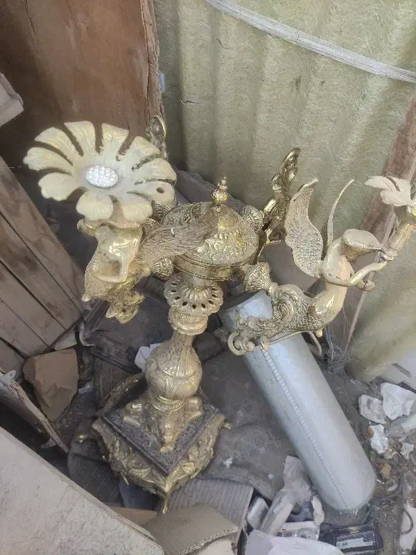 میز برنجی برنز سنگین ۲۰ کیلویی|صنایع دستی و سایر لوازم تزئینی|اسلامشهر, مسکن مهر اسلاشهر (شهرک امام خمینی)|دیوار