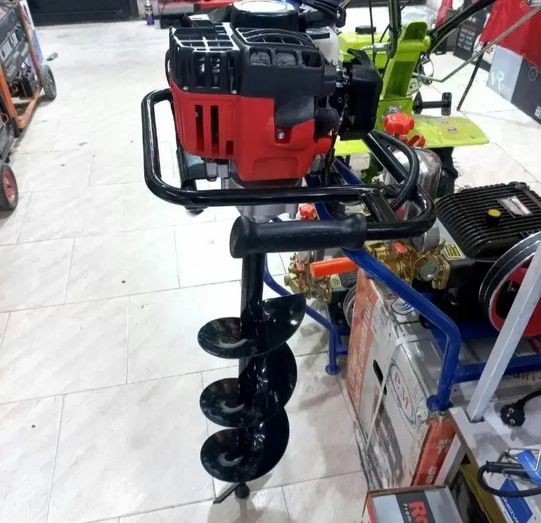 چاله کن دیگینیت اصلی با گیربکس آنتی شوک حرفه‌ای|ماشین‌آلات صنعتی|تهران, شهید رجایی|دیوار