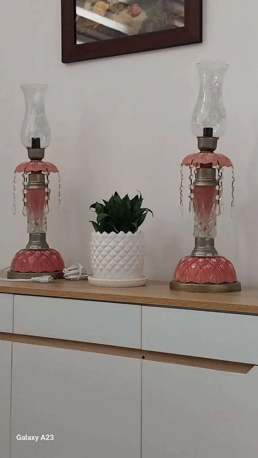 چراغ لاله|چراغ خواب و آباژور|نمین, |دیوار