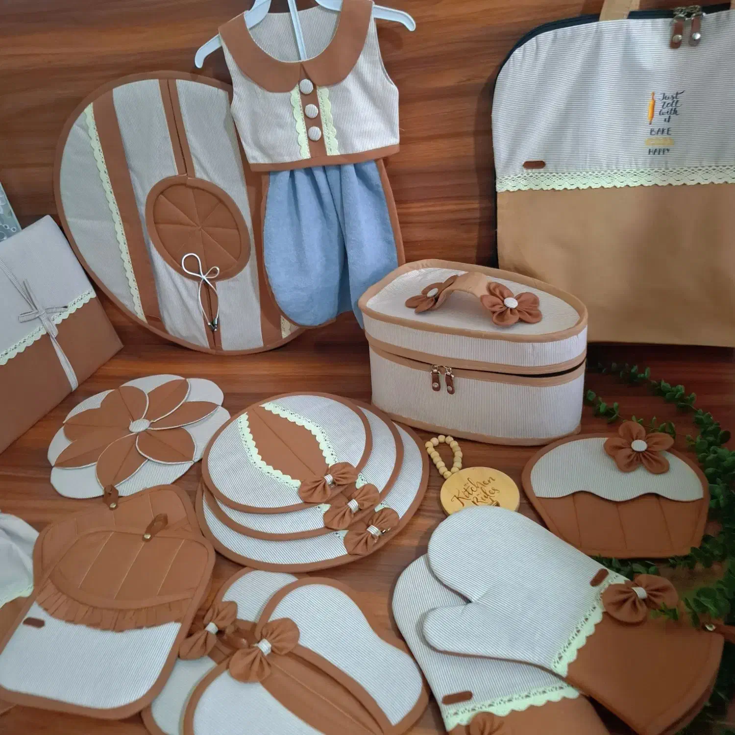 سرویس آشپزخانه عروس و جهیزیه|سفره، حوله، دستمال آشپزخانه|اصفهان, بهارستان|دیوار