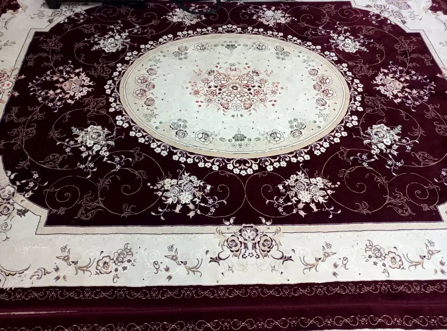 دوتا فرش ۱۲ متری|فرش|بروجرد, |دیوار