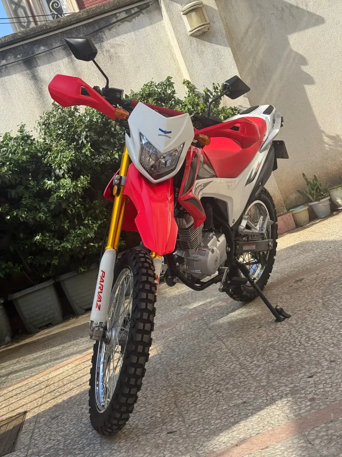 تریل پروازمدل ۱۴۰۳ درحدصفر|موتورسیکلت|رشت, رشتیان|دیوار