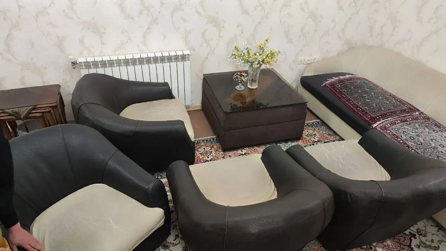 مبل در حد نو اورجینال|مبلمان خانگی و میز عسلی|محمدیه-قزوین, |دیوار