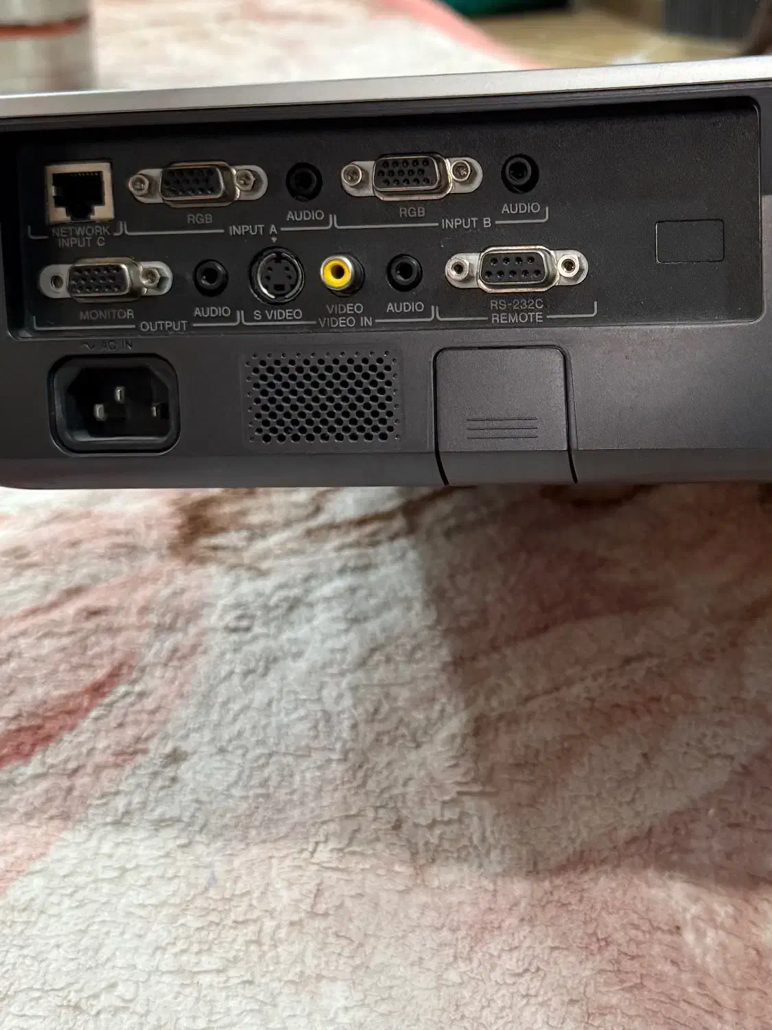 ویدیو پرژکتور سونی|تلویزیون و پروژکتور|زابل, |دیوار