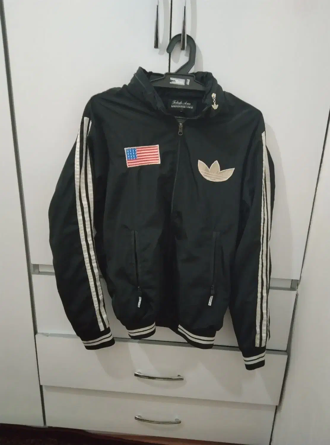 کاپشن پاییزی به دلیل سایز نبودن لارج 46|لباس|اهر, |دیوار