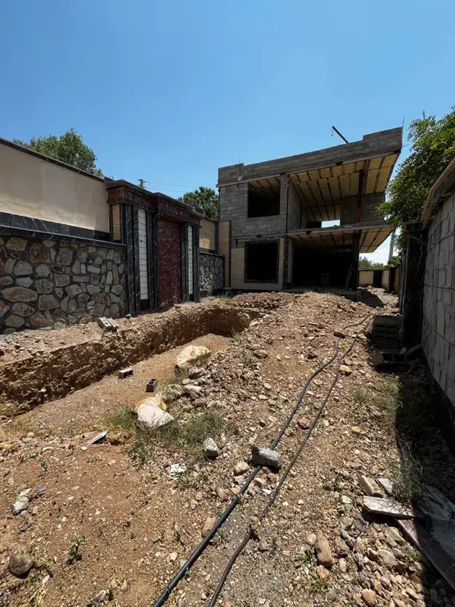 ویلا نیمه کاره کوشک زر با ویو ابدی|فروش خانه و ویلا|هشتگرد, کوشک زر|دیوار