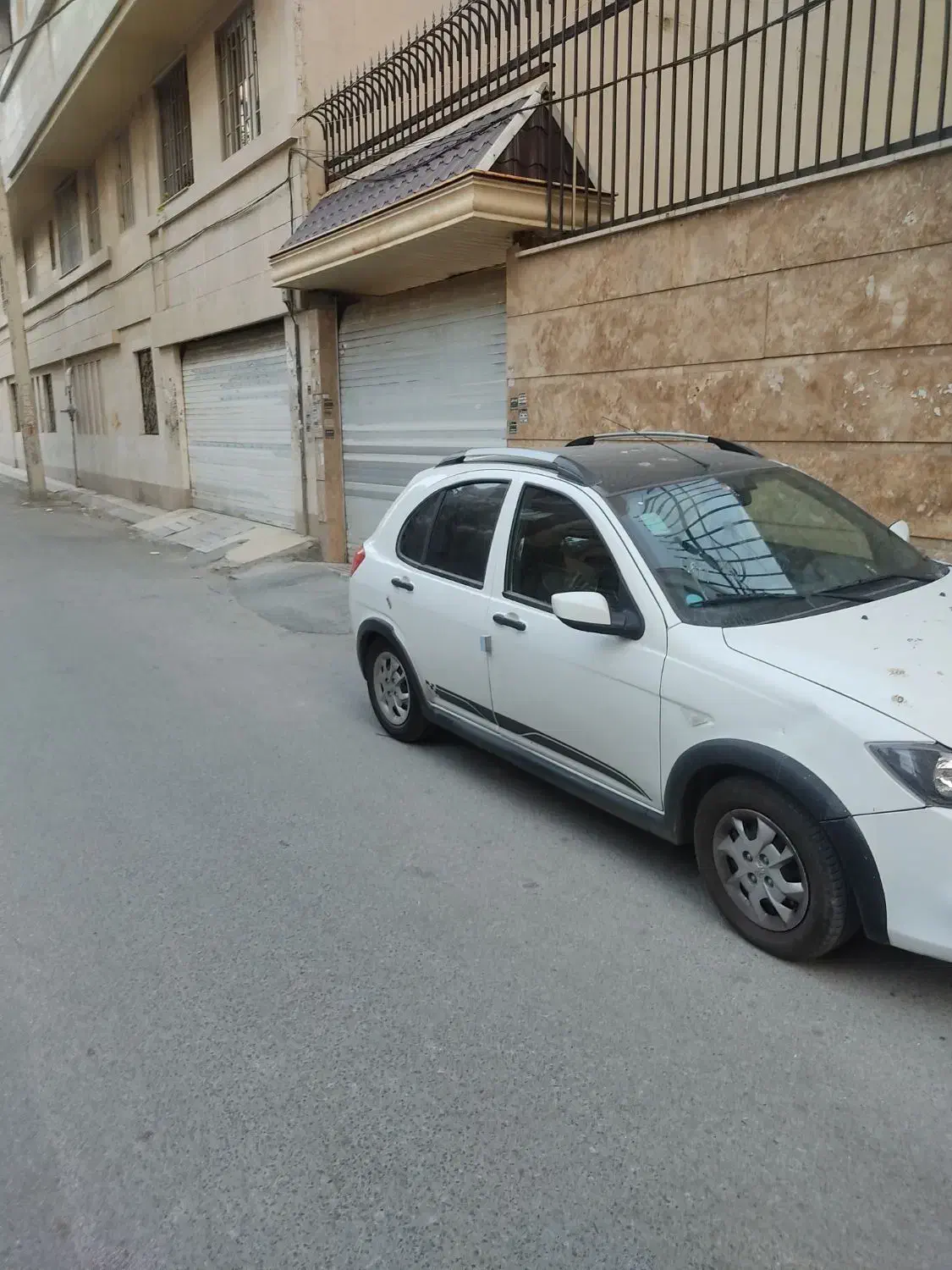 کوییکR سقف مشکی مدل ۱۴۰۲ کارکرد ۲۹ هزارتا|خودرو سواری و وانت|کرمانشاه, |دیوار