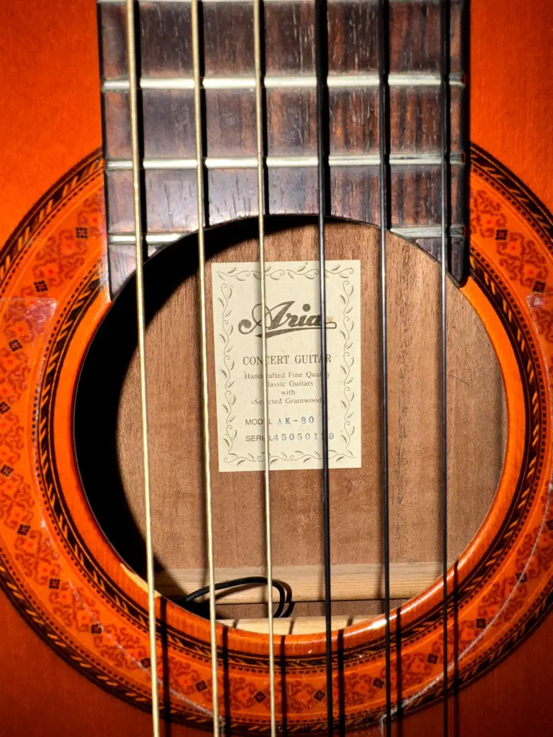 گیتار آریا ak80|گیتار، بیس، امپلیفایر|اندیمشک, |دیوار