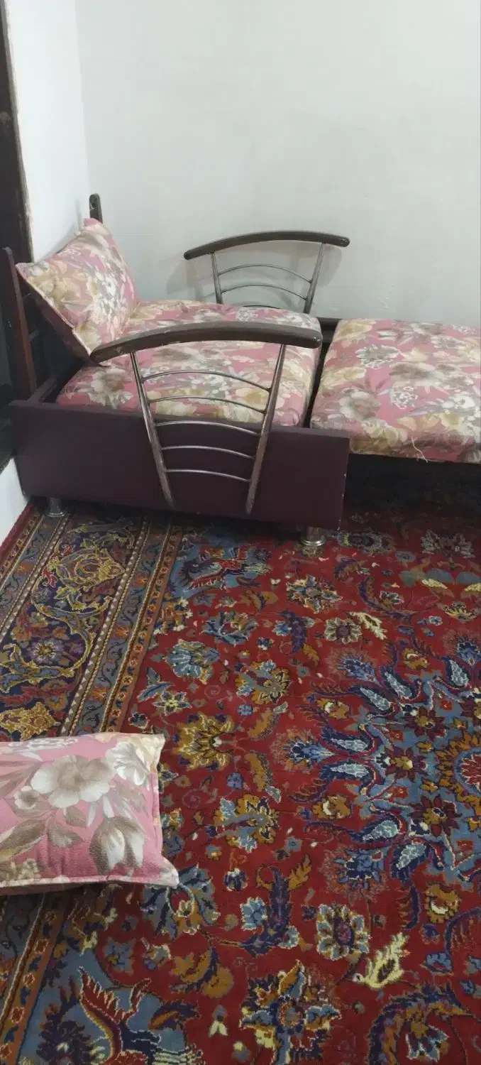 مبل تخت خوابشو|مبلمان خانگی و میز عسلی|سبزوار, شهدا|دیوار