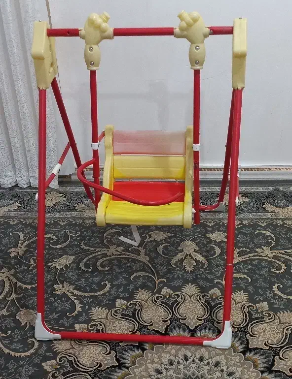 تاب کودک بدنه فلز|اسباب و اثاث بچه|بروجرد, |دیوار