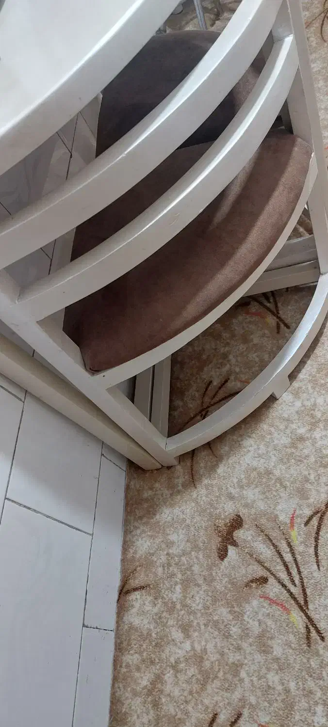 میزناهاری|میز و صندلی غذاخوری|کاشان, ولیعصر|دیوار