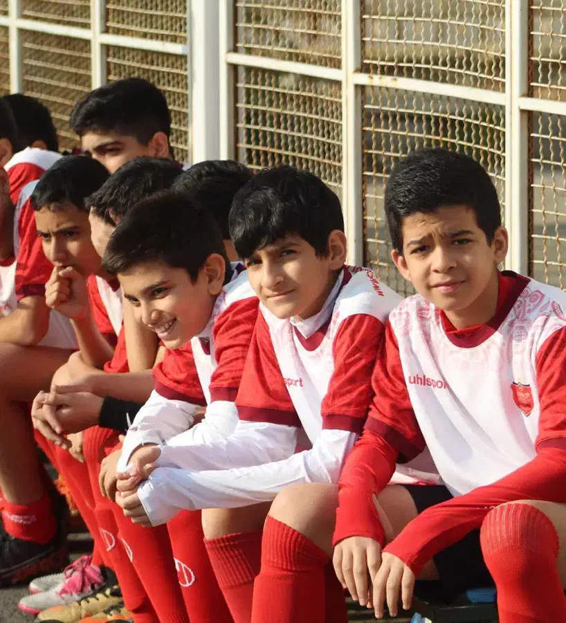 مدرسه فوتبال و استعداد یابی  (آریا)|خدمات آموزشی|بندرعباس, |دیوار