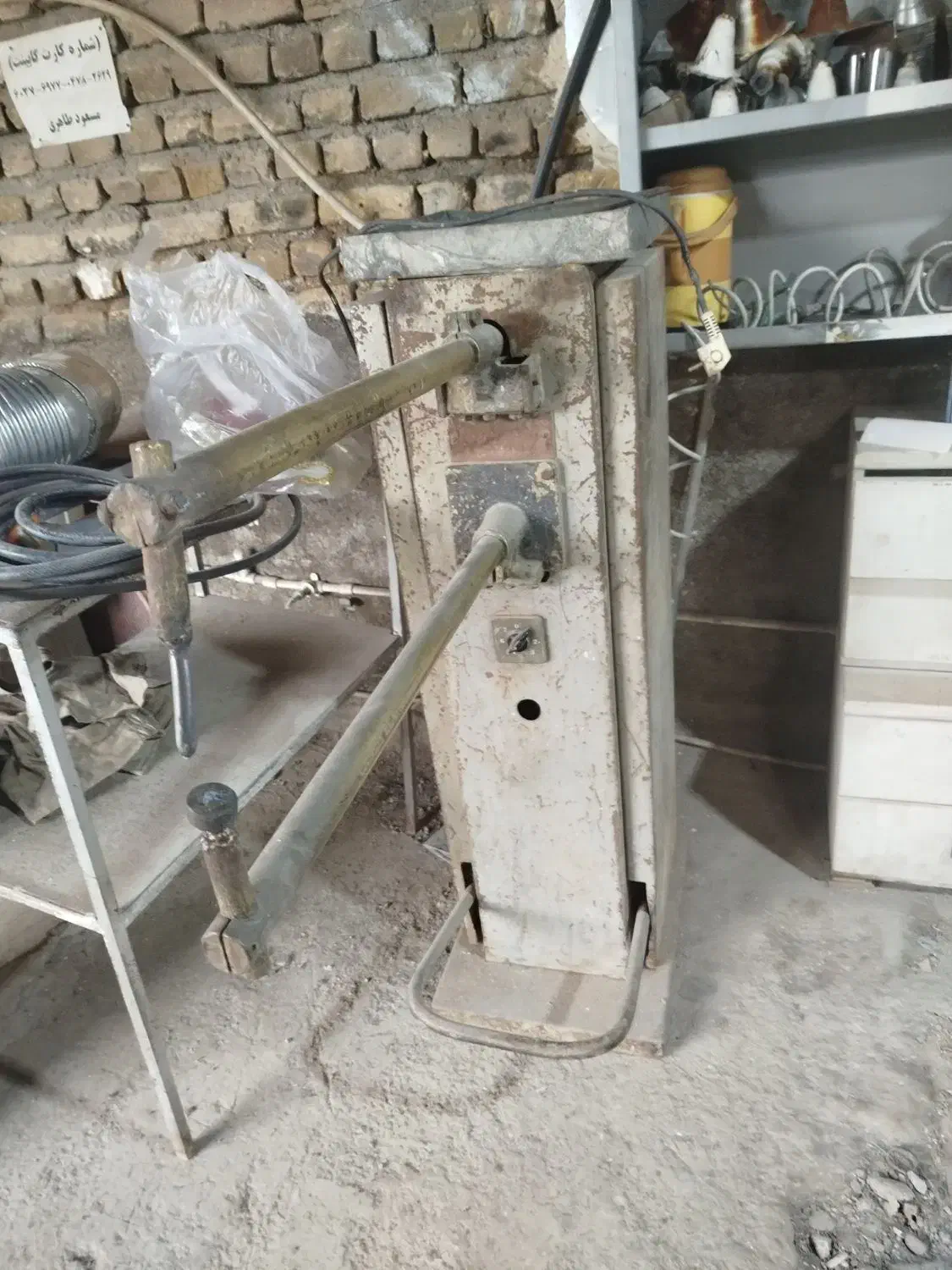 دستگاه خم و نقطه ابزار کابینت|ماشین‌آلات صنعتی|مشهد, شهید قربانی|دیوار