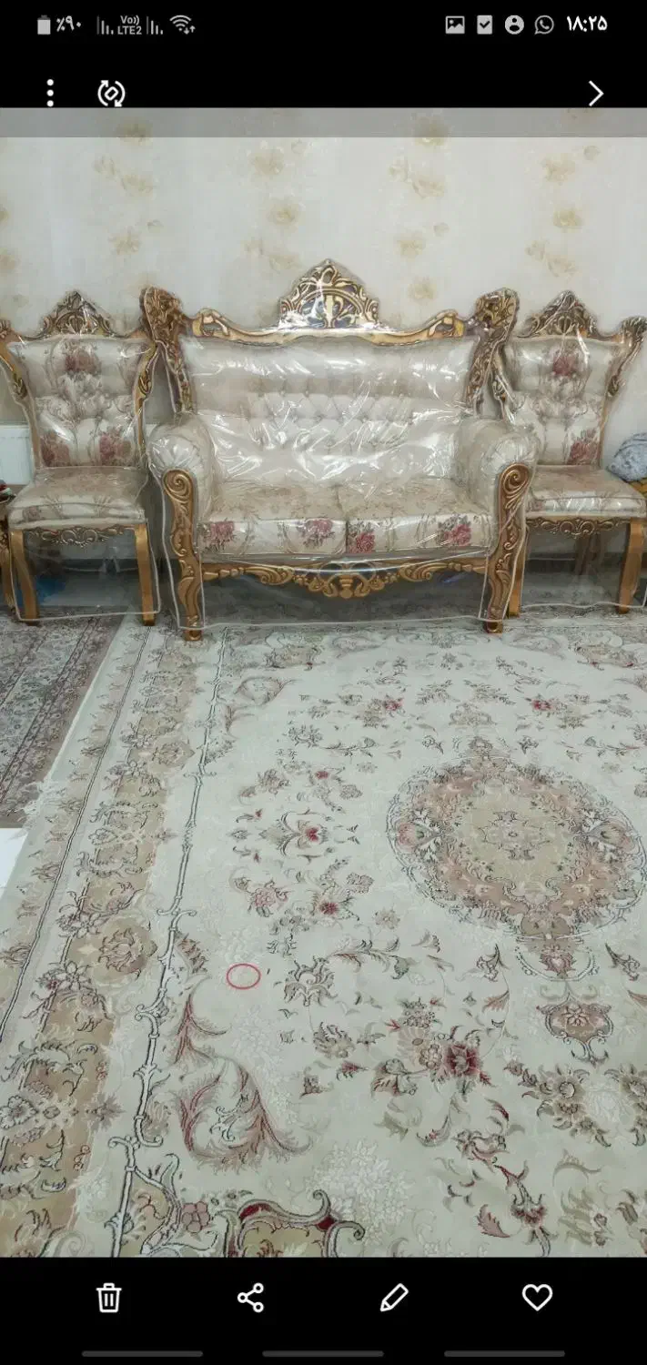 مبلمان سلطنتی درحدنوزیباسالم وتمیز|مبلمان خانگی و میز عسلی|اندیشه, اندیشه فاز ۴|دیوار