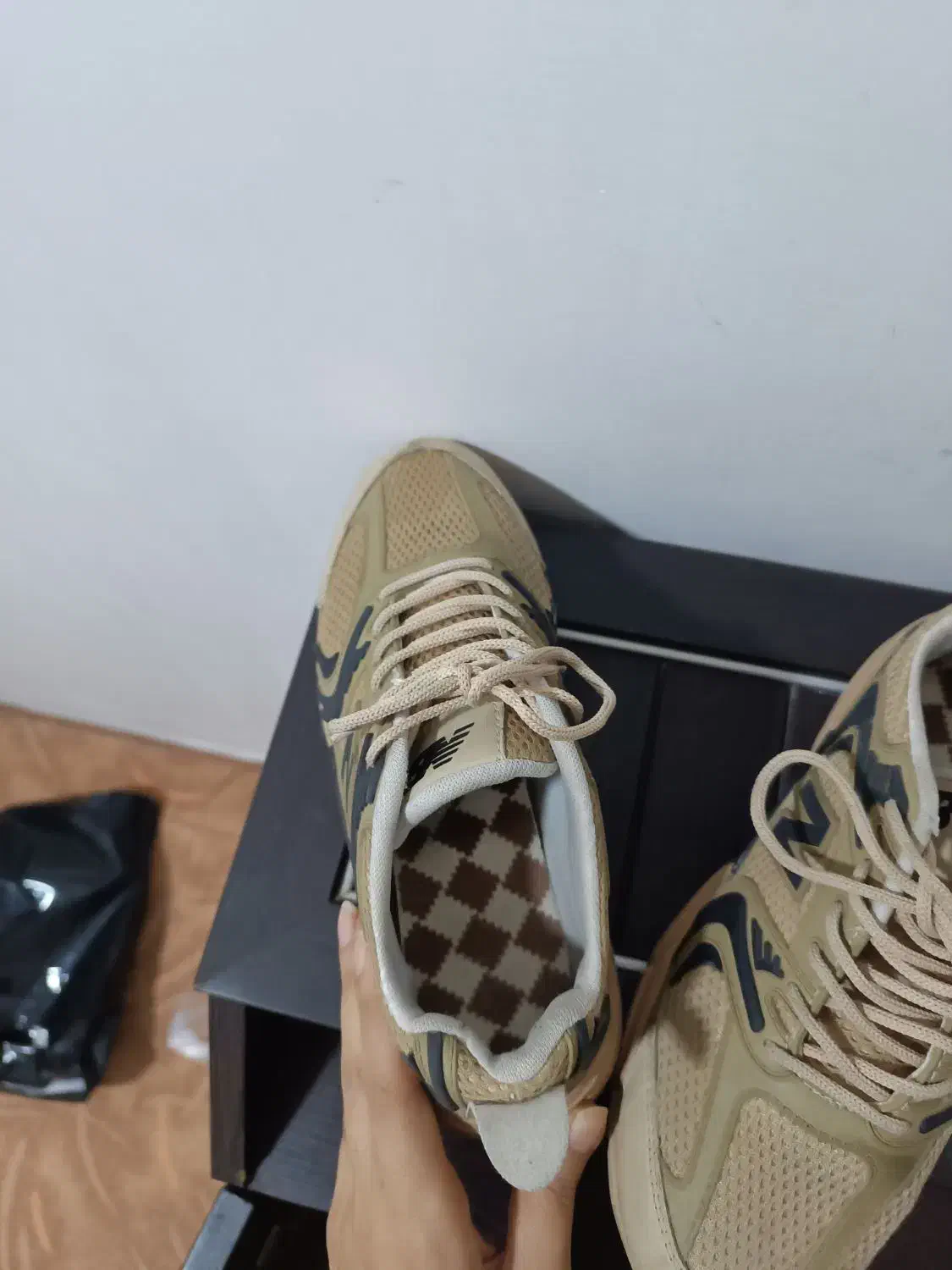 کفش اسپرت|کیف، کفش، کمربند|ایلام, |دیوار