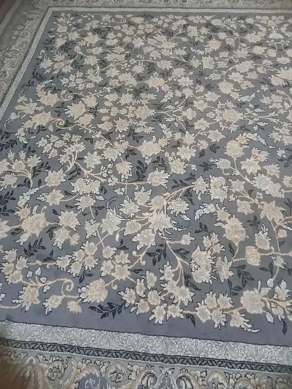 فرش طوسی سالم وتمیز درحد نو|فرش|پیشوا, |دیوار