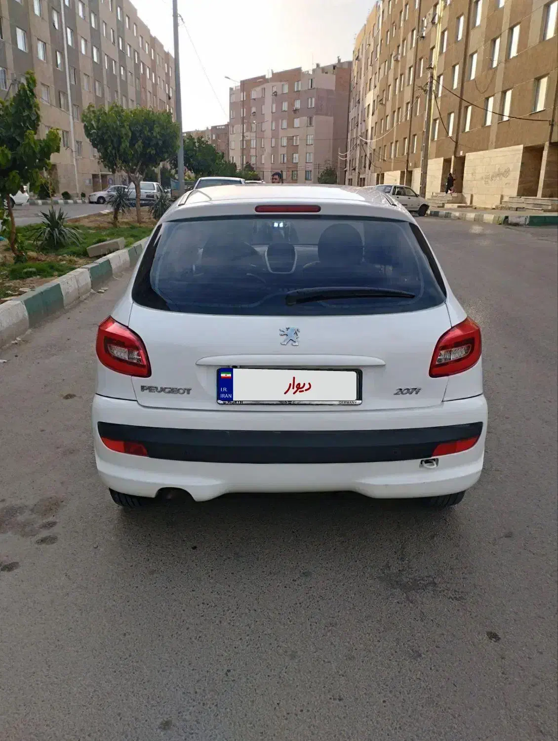 پژو207اتومات|خودرو سواری و وانت|آبیک, |دیوار