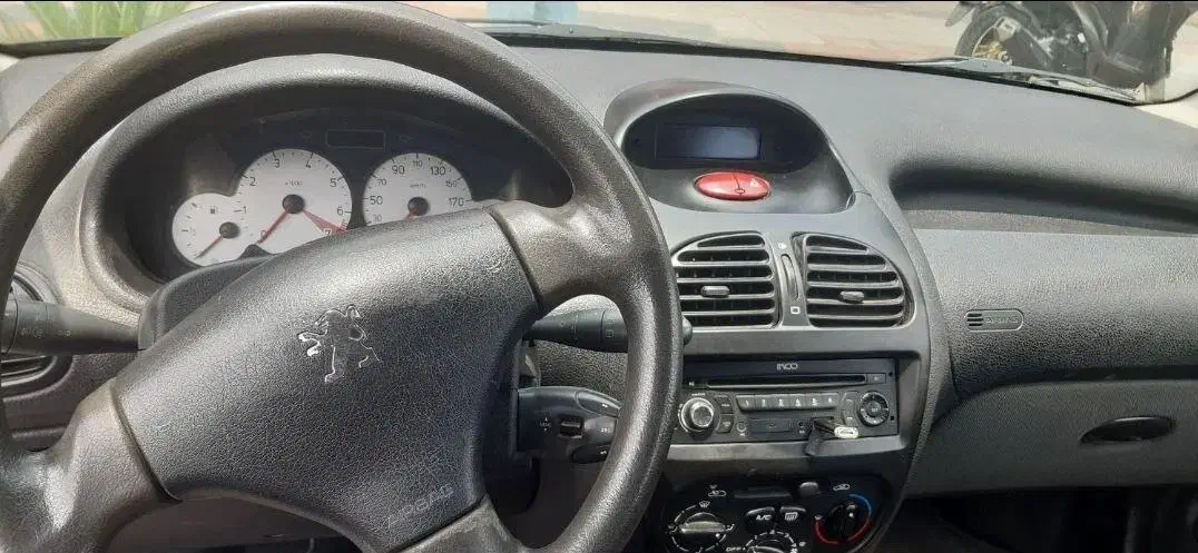 پژو مدل ۱۳۹۵ برج ۱۲|خودرو سواری و وانت|بابل, |دیوار