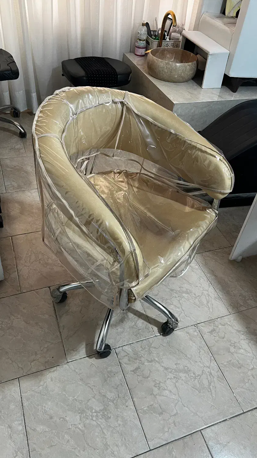 فروش صندلی|آرایشگاه و سالن‌های زیبایی|قزوین, |دیوار