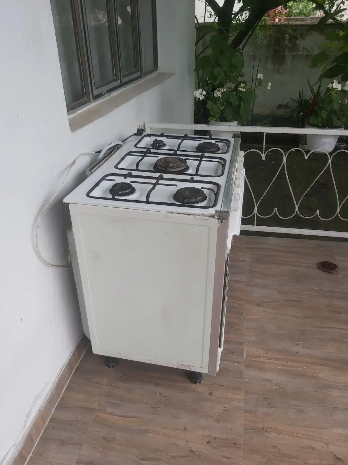 اجاق گاز فر دار|اجاق گاز و لوازم برقی پخت‌وپز|آستارا, |دیوار