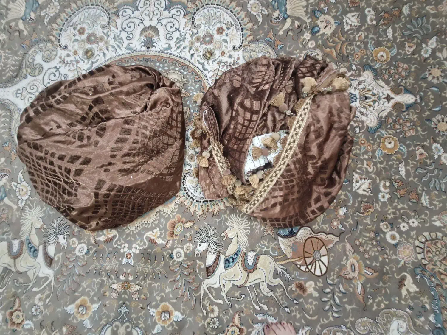 دوتا پرده نو جنس ضخیم مخمل|پرده، رانر، رومیزی|ایذه, |دیوار