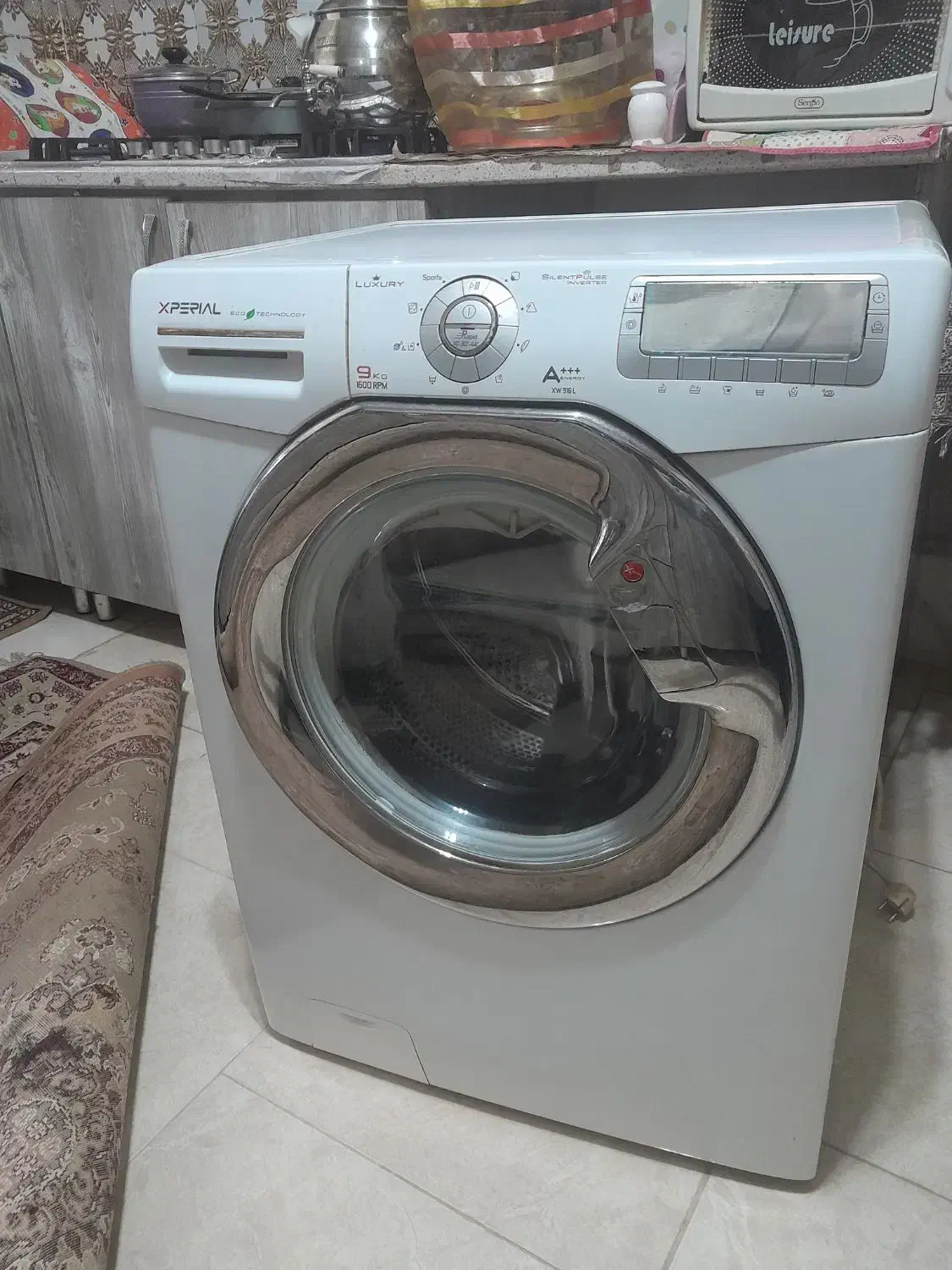 ماشین لباسشویی اکسپریال سفید ۹kg|ماشین لباسشویی و خشککن لباس|رشت, باهنر|دیوار