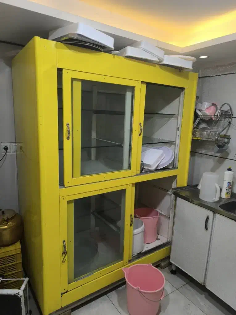 یخچال ایستاده ،شیرسردکن،و سایر وسایل لبنیات|فروشگاه و مغازه|همدان, |دیوار