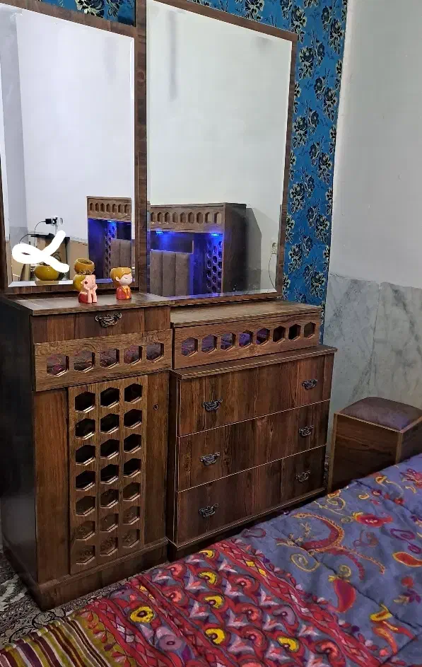 تخت خواب دونفره|تخت و سرویس خواب|رونیز, |دیوار