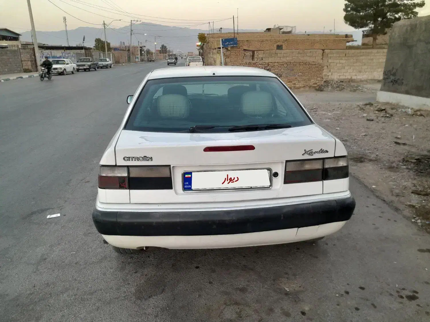 فروشی زیر خاکی|خودرو سواری و وانت|زرند, |دیوار