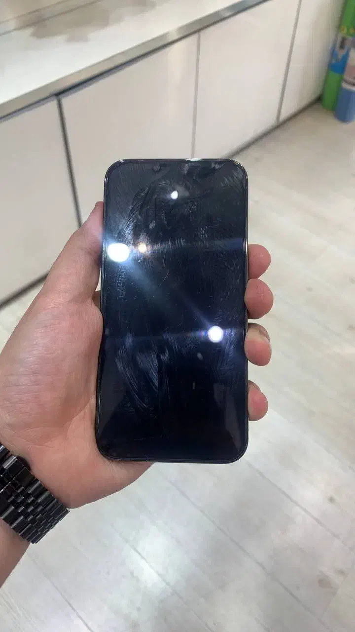 آیفون ۱۳ پرو ۱۲۸ گیگ پارت نامبر zaa|موبایل|تهران, منیریه|دیوار