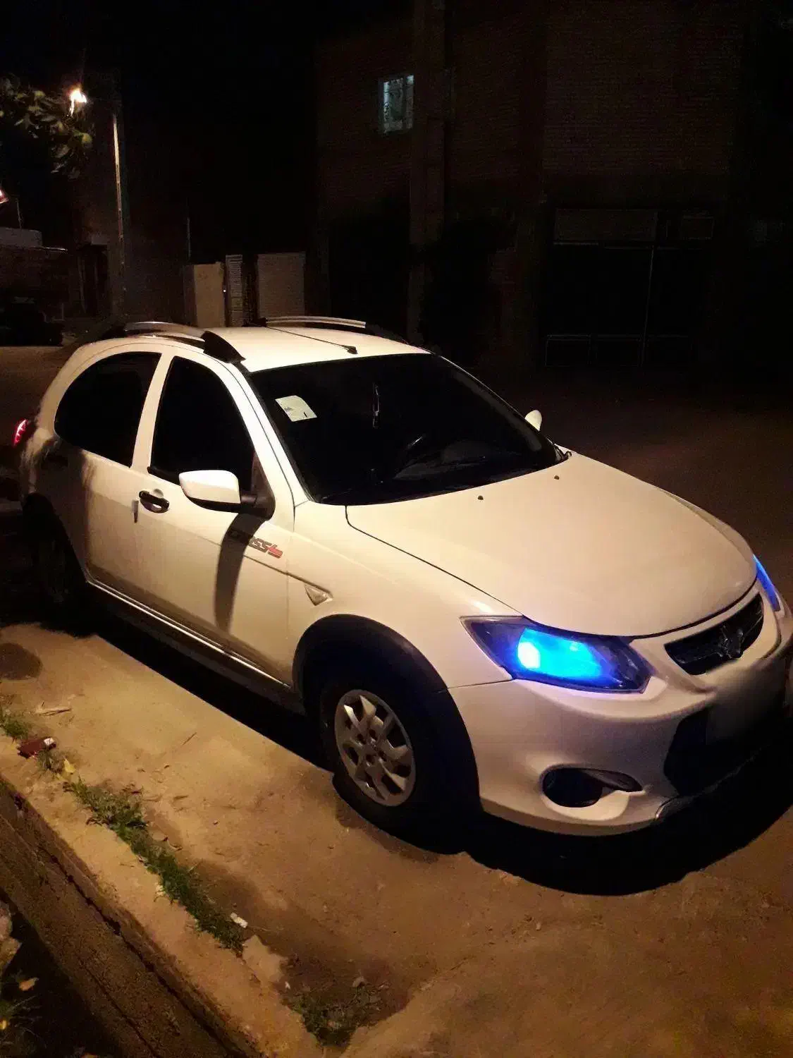 کوییک مدل ۹۸ بی رنگ|خودرو سواری و وانت|گنبد کاووس, |دیوار