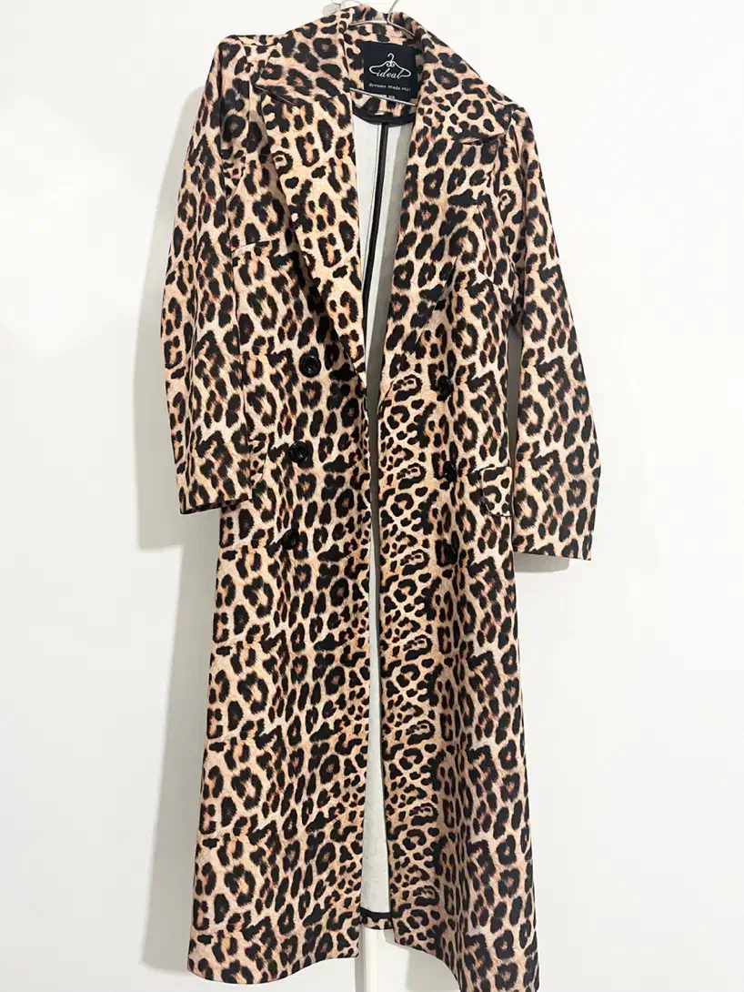 مانتو|لباس|اراک, |دیوار