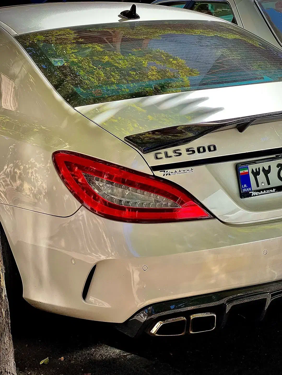 مدارک گمشده|اشیا|اسدآباد, |دیوار