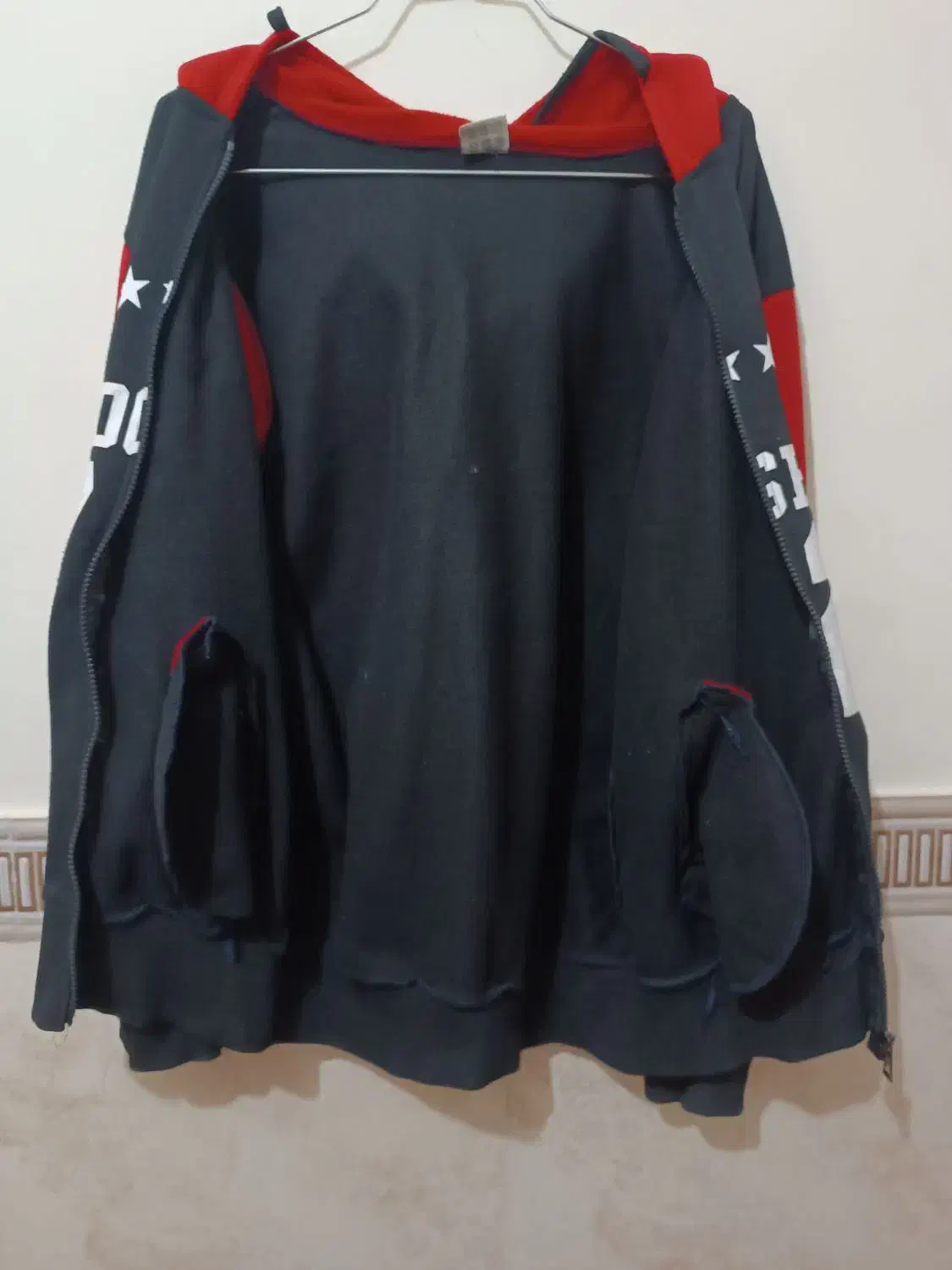 کاپشن بسیار تمیز|لباس|برازجان, |دیوار