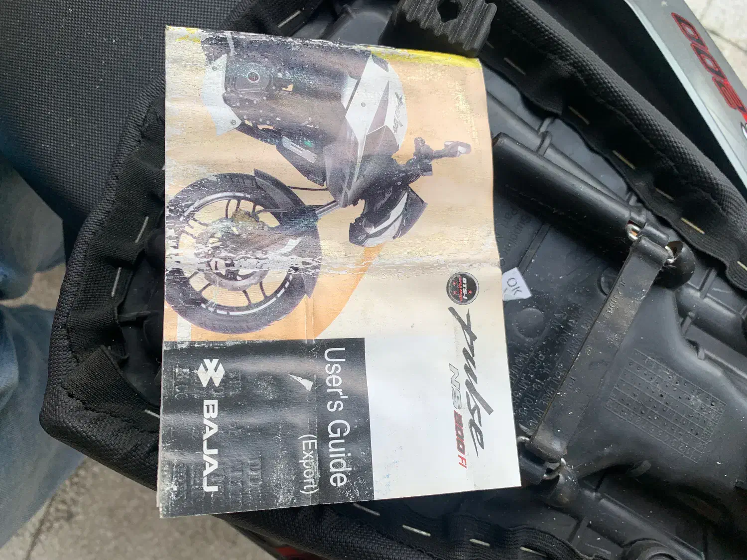 ان اس ۲۰۰ کی وی سی اف بنلی|موتورسیکلت|گنبد کاووس, |دیوار