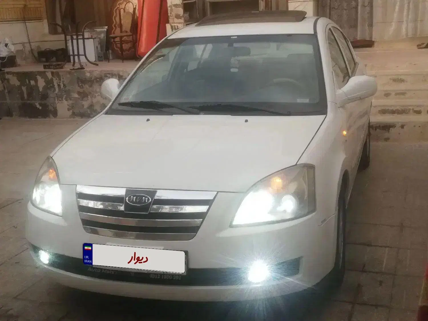 ام وی ام 530 سفید کم کار فابریک|خودرو سواری و وانت|شیراز, شیخ روزبهان|دیوار