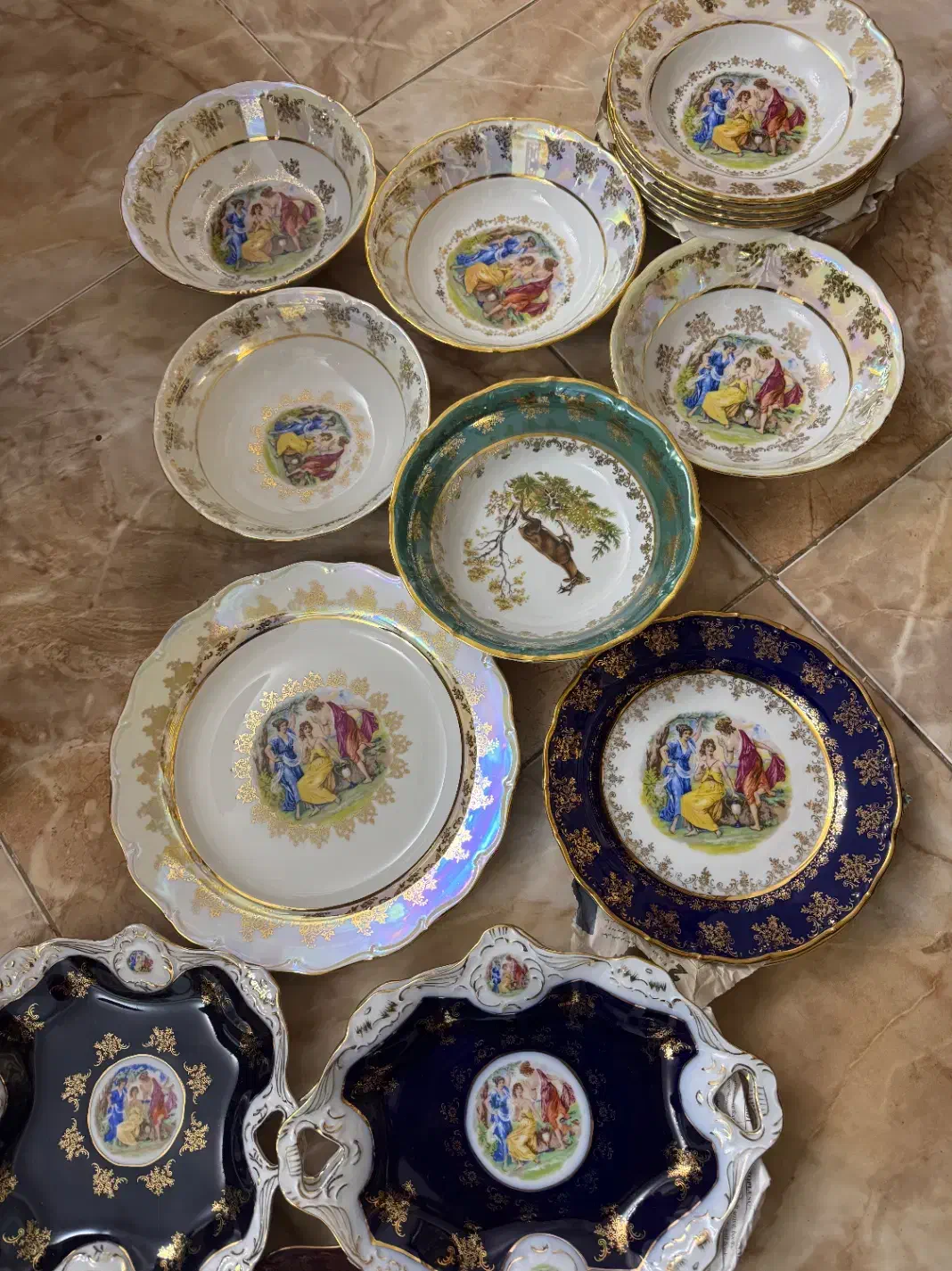 دیس|کلکسیون اشیاء عتیقه|تبریز, |دیوار