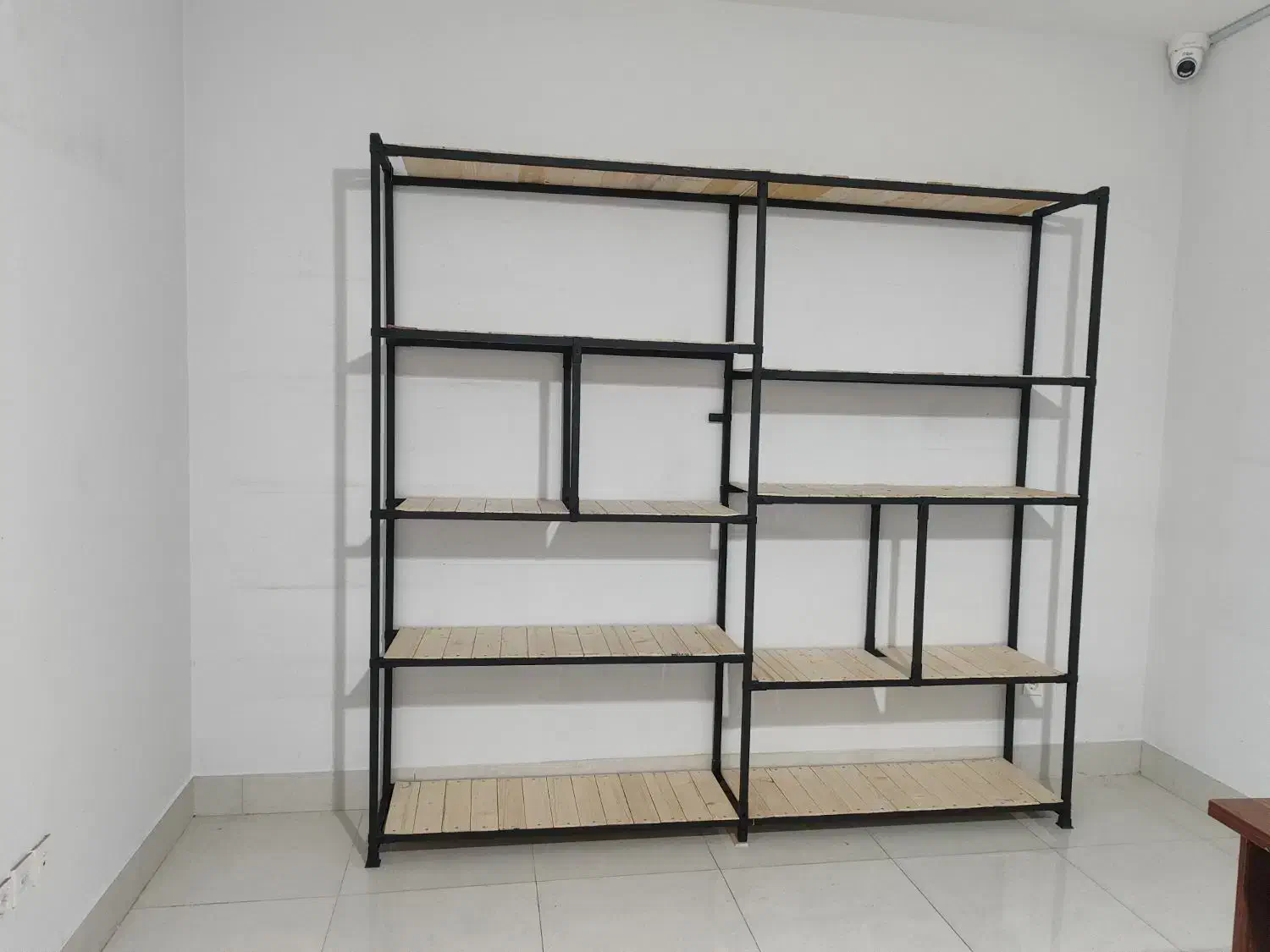 انواع رگال ،قفسه فروشگاهی و انباری،یراق الات و..|فروشگاه و مغازه|شیراز, شهرک مطهری|دیوار