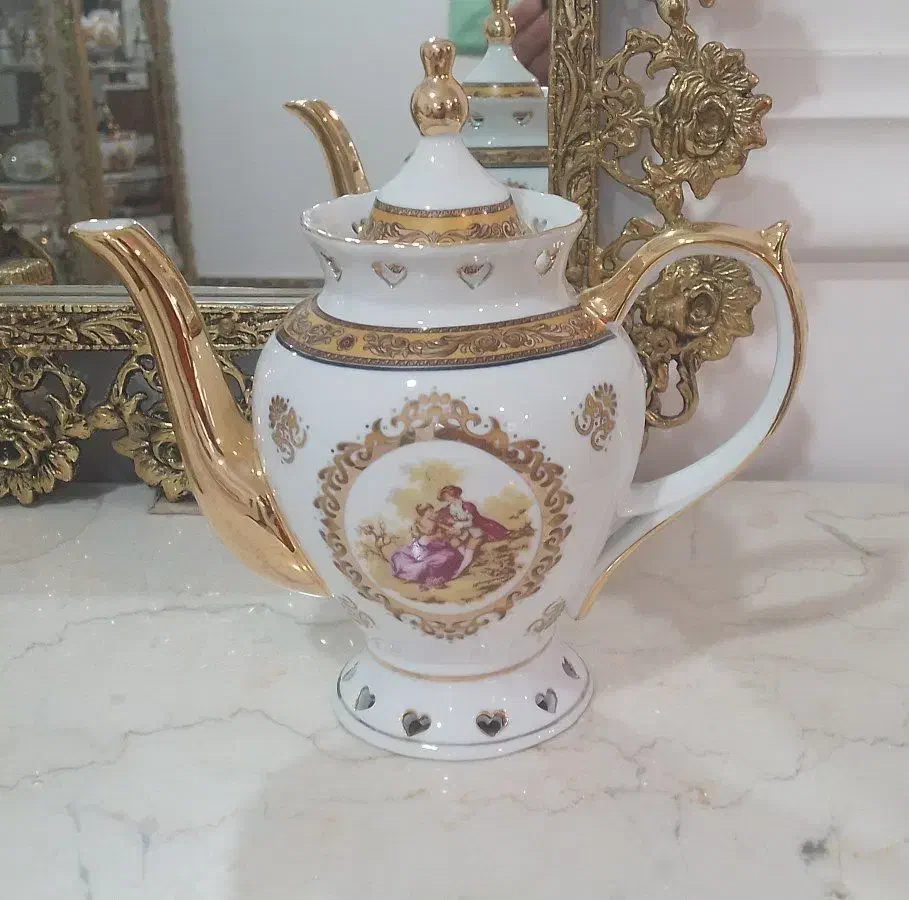 چند تیکه لوازم|کلکسیون اشیاء عتیقه|نهاوند, |دیوار