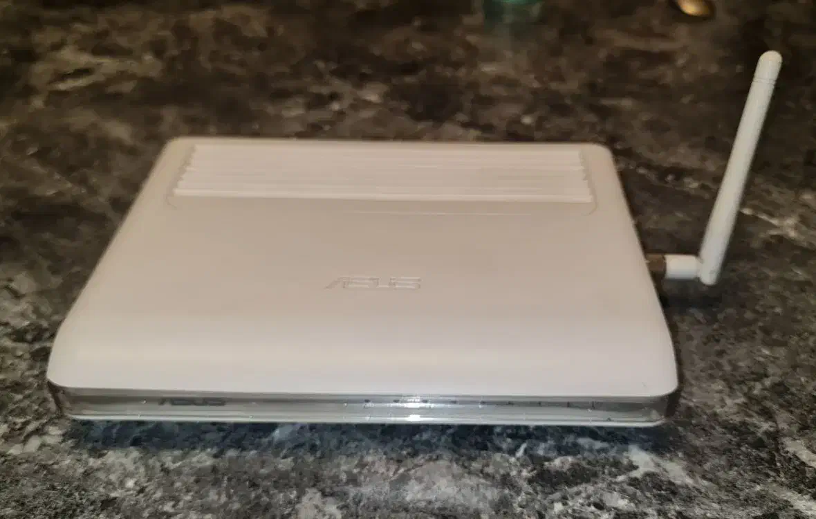 مودم ADSL مارک ASUS مدل AM604|مودم و تجهیزات شبکه|تهران, فردوس|دیوار