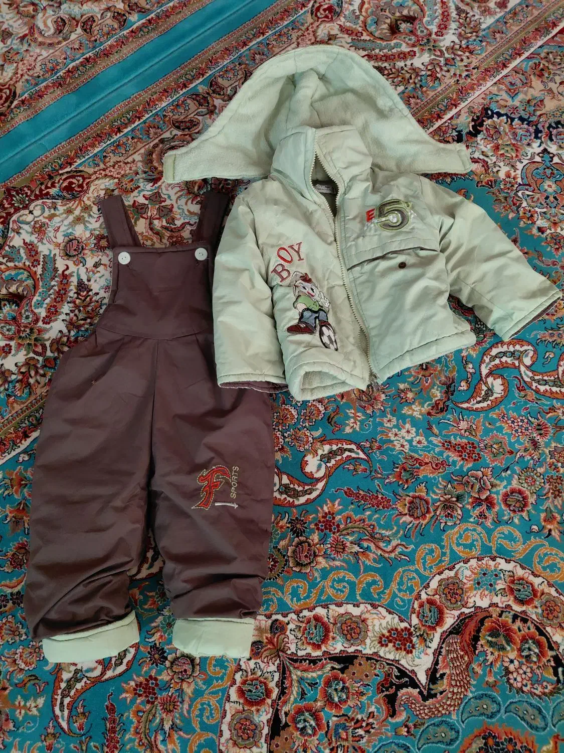 کافشن و سرهمی|کفش و لباس بچه|سورک, |دیوار