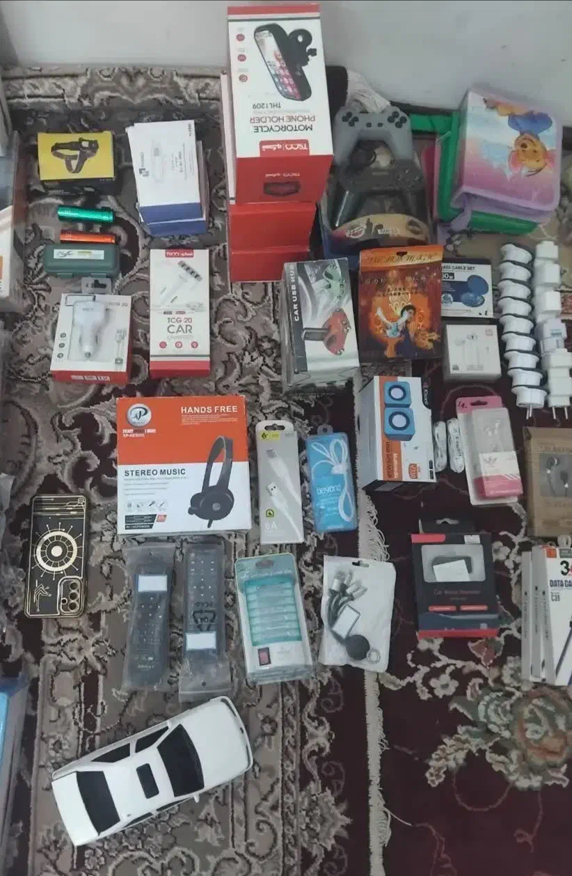 انواع کابل و...|لوازم جانبی موبایل و تبلت|سرایان, |دیوار